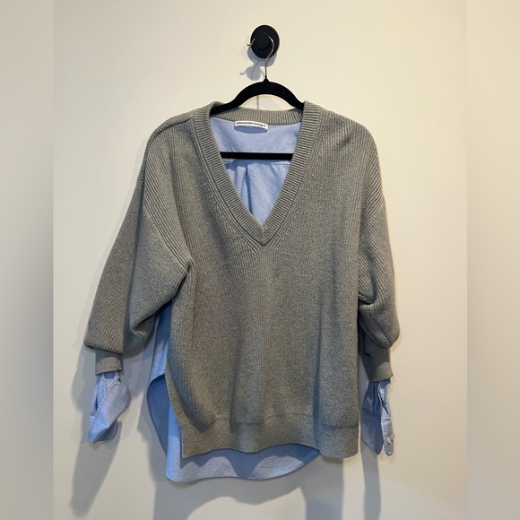 Alexander Wang Sweaters - Alexander Wang Light Gray V-Neck Sweater